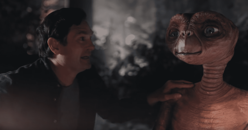 E.T. reunites with old friend Elliott in heartwarming Thanksgiving ad nearly 40 years after the movie brought them together