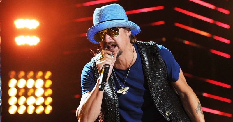 'Blackout drunk' Kid Rock slams Oprah Winfrey, Joy Behar in expletive-filled tirade before being escorted out of bar