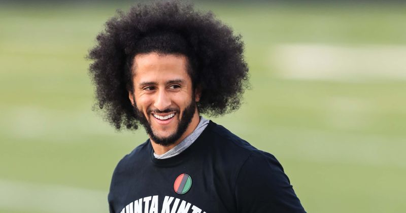 Kaepernick celebrates 'Unthanksgiving Day' on Alcatraz Island to protest treatment of Native Americans: 'Make America Indigenous Again'