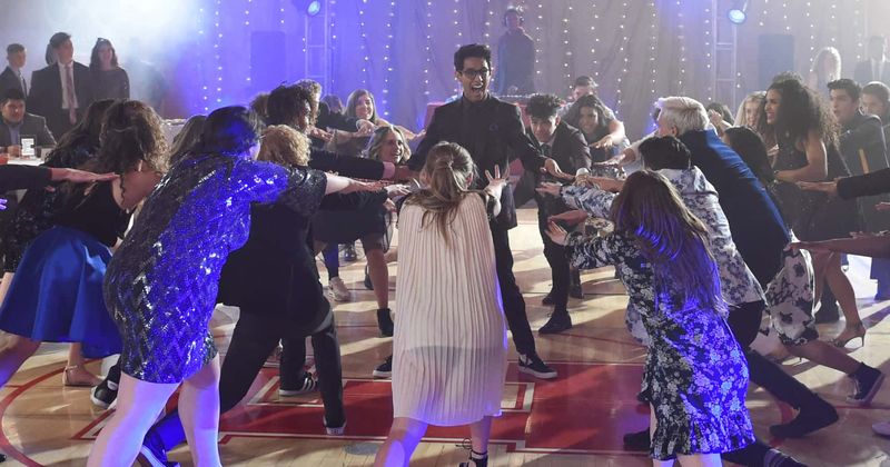 'High School Musical: The Musical: The Series' Preview: It's homecoming week and fans couldn't be more excited for Carlos and Seb