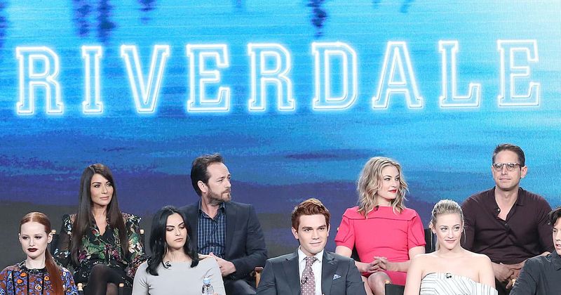 'Riverdale' Season 4 Episode 8 'In Treatment' Review: It's therapy time for traumatized teenagers of the town