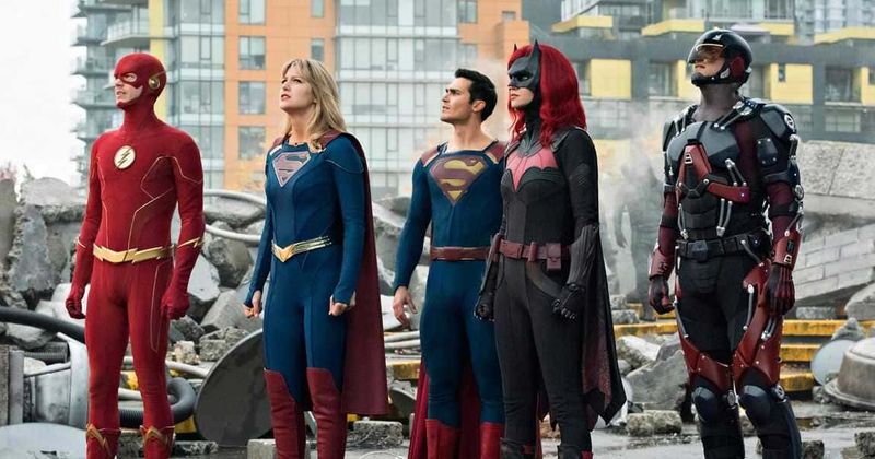 'Crisis on Infinite Earths, Part 1' Review: The Arrowverse crossover kicks off with death, destruction and a grim multiverse-shattering battle