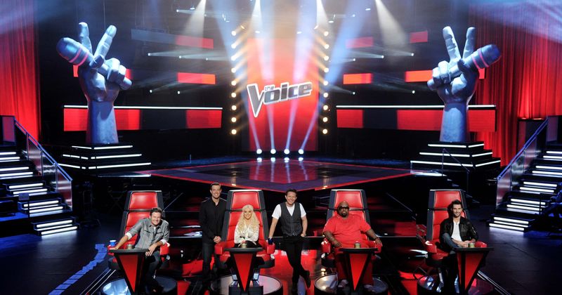 'The Voice' Season 17 Top 8: Fans can't get over Will Breman's performance of 'Locked Out Of Heaven' nor him flirting with Blake Shelton