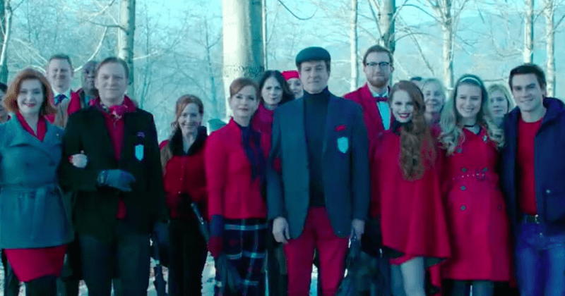 'Riverdale': With red marking their family crest, how much blood do the Blossoms have on their hands?