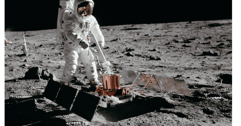 Moon's magnetic field was twice as strong as Earth's until 1 billion years ago: Study