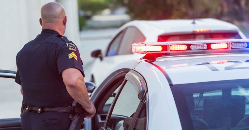 Cop who fed homeless man 'dog poop sandwich' gets to keep his job, social media outraged