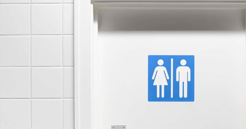 Secondary school forces students to use unisex toilets with cameras inside leaving parents outraged