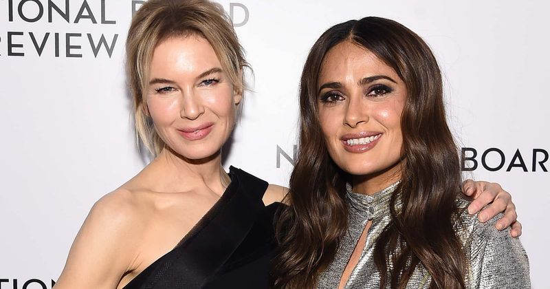 Salma Hayek says Renée Zellweger lent her a dress at 2003 Oscars after her 'big butt' tore her gown apart