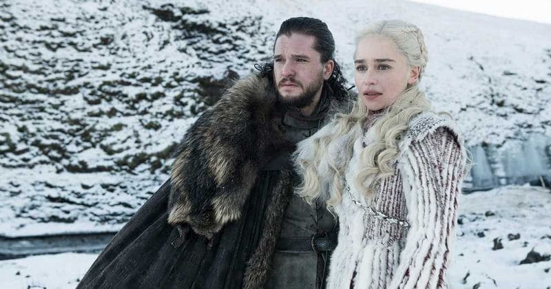 New 'Game of Thrones' Season 8 pictures suggest things are about to heat up in Winterfell