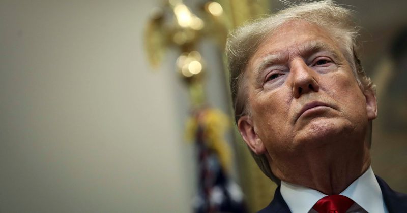 Trump's giant eye bags, slurred speech spark fresh concerns that he might be suffering from dementia