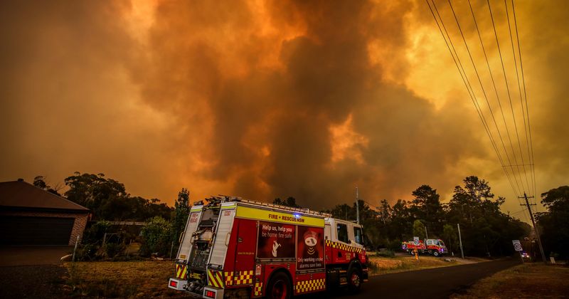 NASA says Australia bushfire smoke will do full lap of earth and affect atmospheric conditions globally