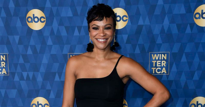 'American Housewife' actor Carly Hughes on playing an LGBTQ+ woman of color and the feedback she gets from fans