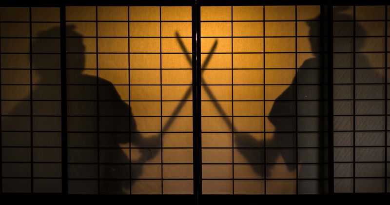 Iowa man requests 'trial by combat' using swords to settle custody battle with wife: 'It's not banned in the US'