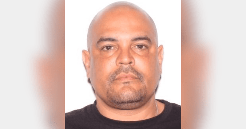 Child porn suspect shoots himself dead in front of his children after he was stopped by police