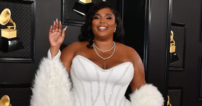Grammys 2020: Lizzo wins Best Traditional R&B Performance for 'Jerome' and fans hope she feels 'Good As Hell'