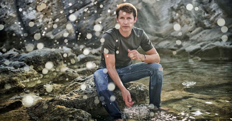 James Blunt reveals surprise new version for 'Halfway' featuring country-pop duo Ward Thomas