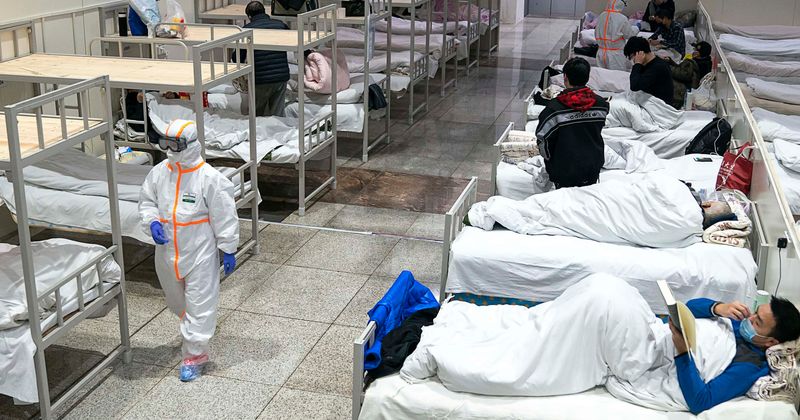 Coronavirus outbreak: Chinese doc who was slammed for blowing the whistle on 'SARS-like' disease in December dies