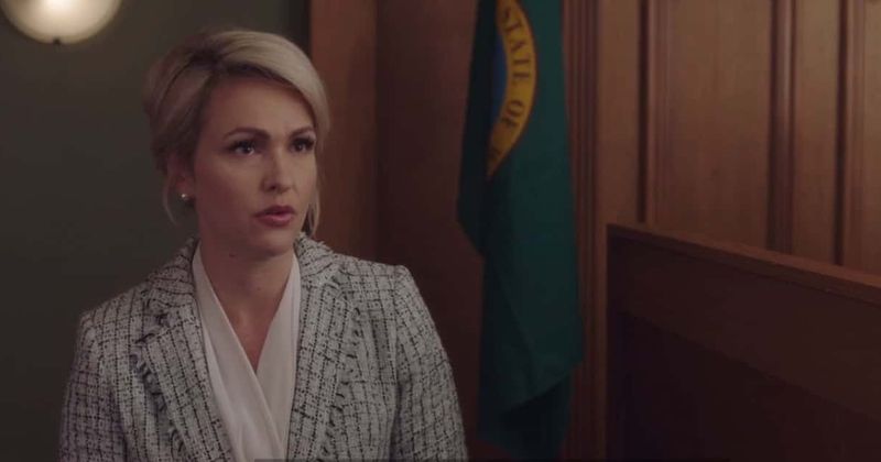 'The Neighbor in the Window' Review: Jamie-Lynn Sigler, Jenn Lyon steal show in Lifetime’s psychological drama