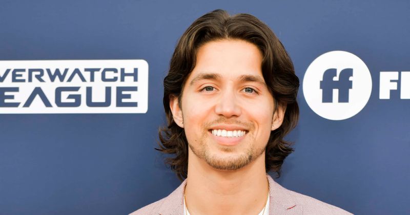‘Party of Five’ star Brandon Larracuente says 'relatability' factor sets reboot apart from the original series