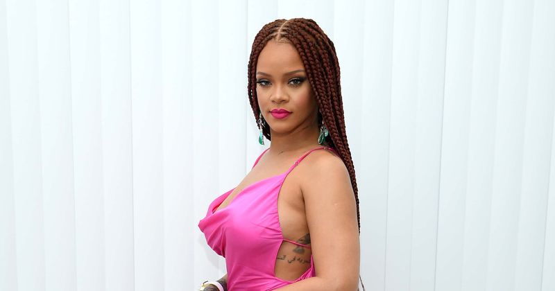 Rihanna's foundation donates $5M to fight coronavirus, songstress to buy ventilators worth $700k for Barbados