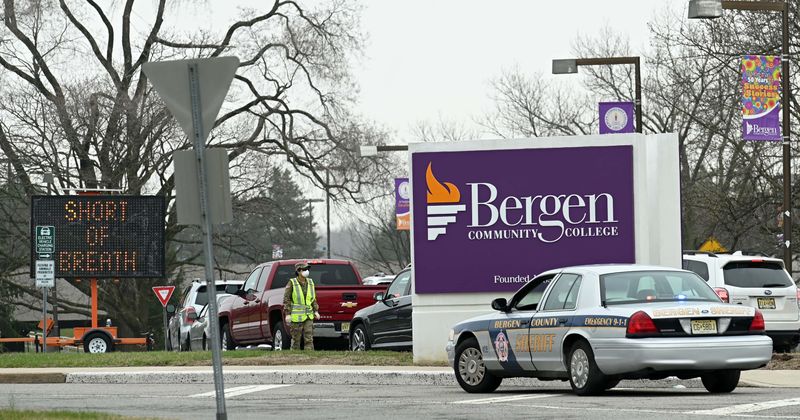 Coronavirus: New Jersey governor orders residents to stay home, shuts down non-essential businesses