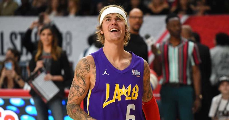 Justin Bieber leans on religion during coronavirus isolation, bonds with fans over church service livestream