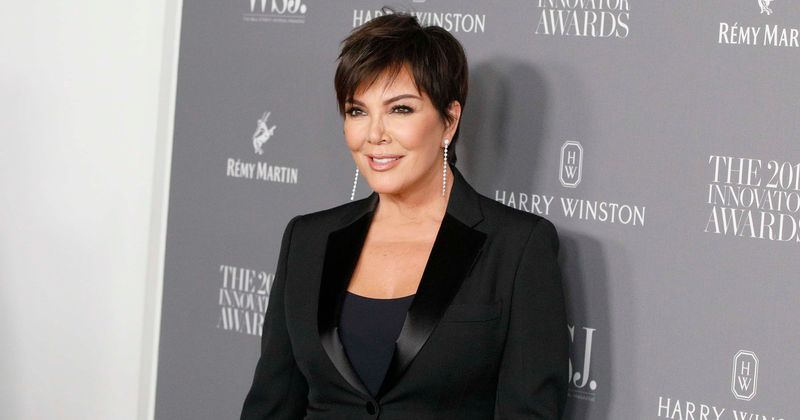 'KUWTK': Kris tries to bribe Kim and Kendall to walk in Paris show, fans can't get enough of their reactions
