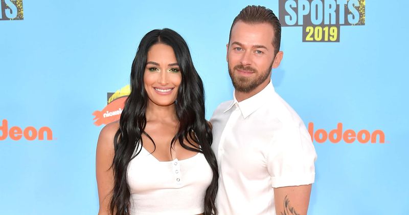 'Total Bellas': Nikki asks if it's too early to stay together, Artem disagrees: 'If it feels right, it's right'