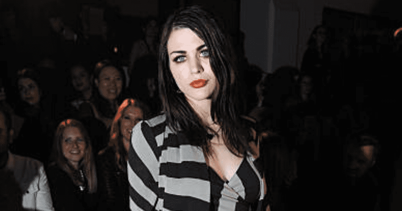 Kurt Cobain's daughter shares original song to mark father’s 26th death anniversary, rakes in over 200K views