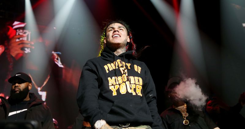 Tekashi 6ix9ine jokes about snitching on LA businesses violating lockdown orders after ratting out street gang