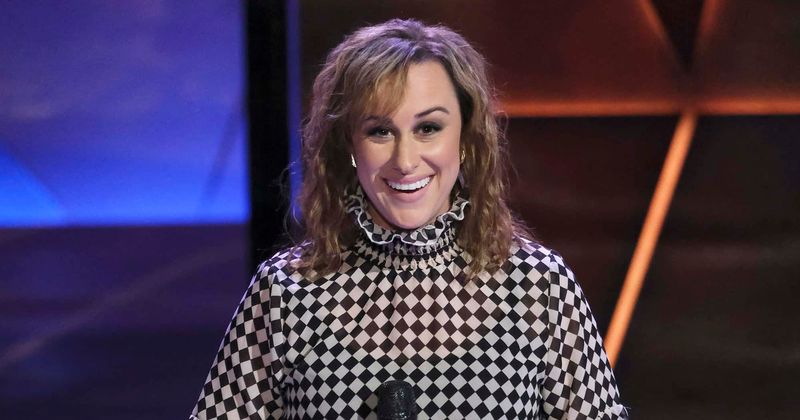 ‘Songland’: Fans love CORii's 'What If', but think other artists can do more justice to her song than Luis Fonsi
