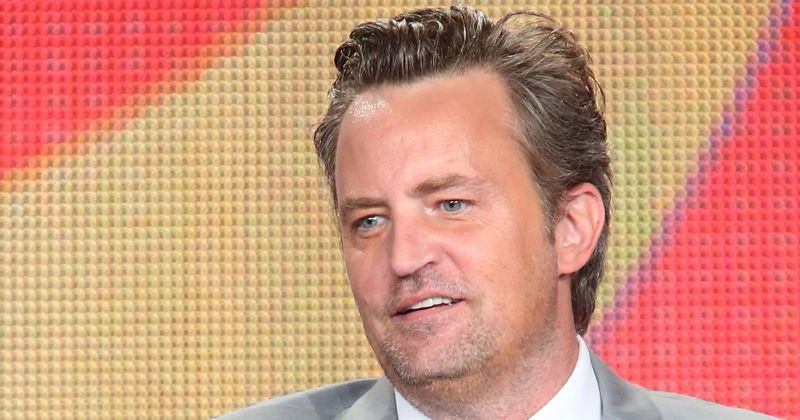 Matthew Perry bakes cookies nude, photo sends fans drooling as they remember how Joey did it in 'Friends'