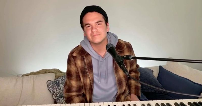 'American Idol' Season 18 Top 20: Jonny West blows fans away with his rendition of 'What a Wonderful World'