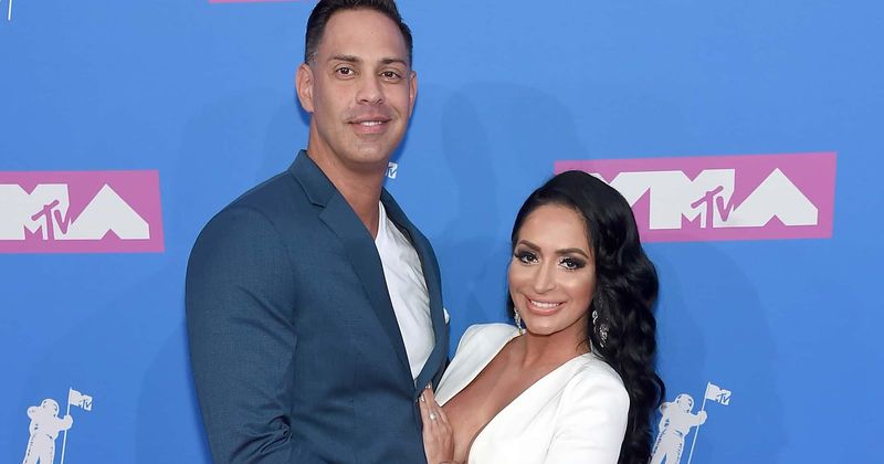 'Jersey Shore': Angelina says she will have cowboy-style sex with Chris on their first night