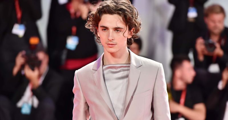 'Timothee Chalamet Leaked' trends on Twitter, angry fans demand his NUDE pictures after TikTok's kissing clip