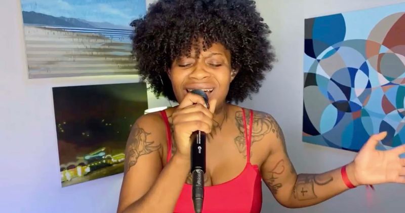 'American Idol' Season 18: Just Sam's Top 11 rendition of 'Grandma's Hands' has fans convinced she's the best