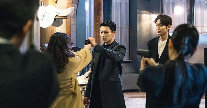 'The King: Eternal Monarch' Episode 7 Promo: Lee Gon will bring Jo Yeong to the other world to meet Tae-eul
