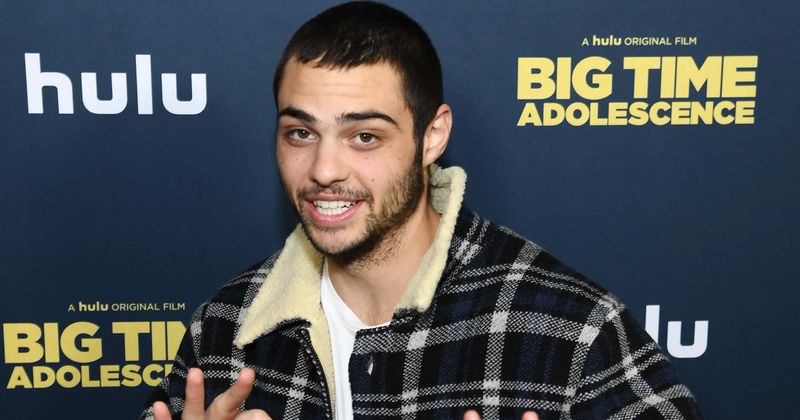 Noah Centineo looks 'homeless' with messy beard as his quarantine style sparks concerns: 'Wtf happened to him?'