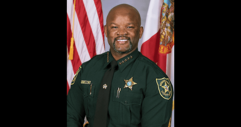Love rat Florida sheriff Gregory Tony was arrested for shooting and killing 18-year-old youth: Police report