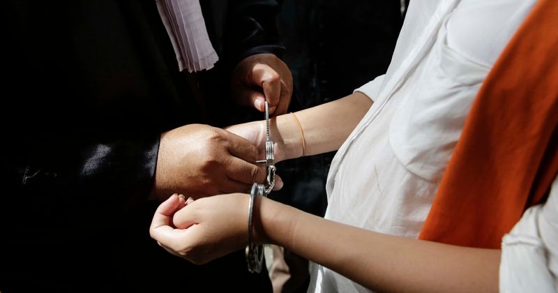 Pervert catfisher poses as teen girl, gets off by blackmailing 8-year-old boys into sending him nudes