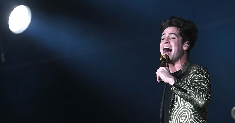 Brendon Urie sings 'Under Pressure' with Jimmy Fallon as Roots drum up magic with makeshift instruments