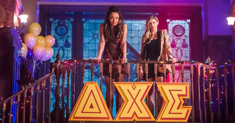 'DC's Legends of Tomorrow' Season 5 Episode 12 Review: It's back to college for a fun but forgettable party
