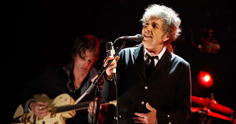 Bob Dylan cancels 2020 US summer tour due to pandemic, fans remain hopeful: 'See you on the road soon'