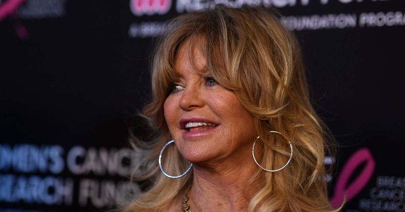 Goldie Hawn, 74, flaunts toned body as she grooves to Dua Lipa number in trampoline dance workout