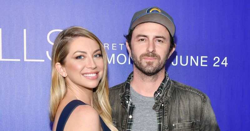 'Vanderpump Rules' star Stassi Schroeder hasn't 'pulled the plug' on wedding plans despite Covid-19 pandemic