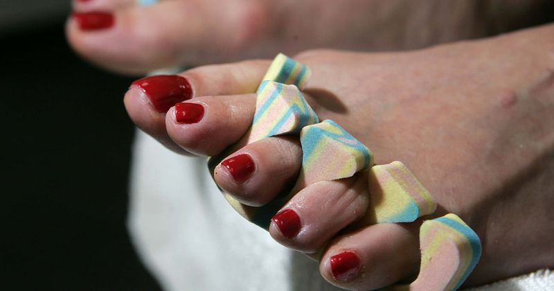 Maryland mother left two children in hot car while she got her nails done in salon defying lockdown rules