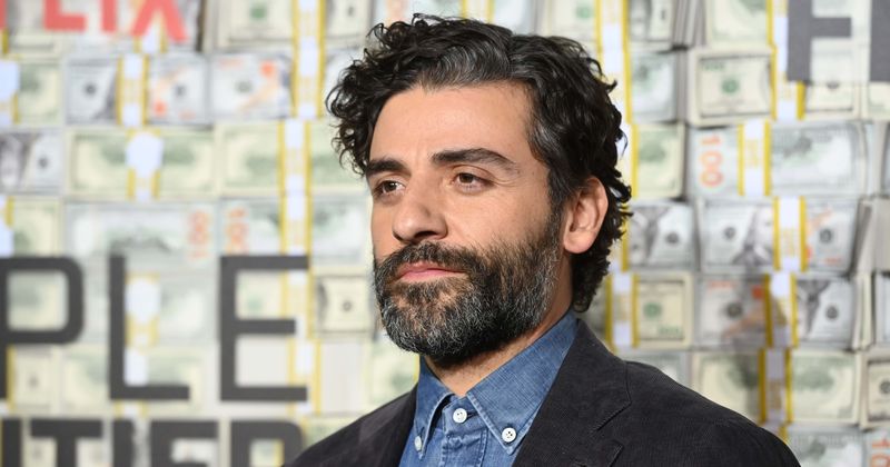 Oscar Isaac trends for Joe Biden cap, but fans say he's 'so sexy' they never want to hear his political opinions