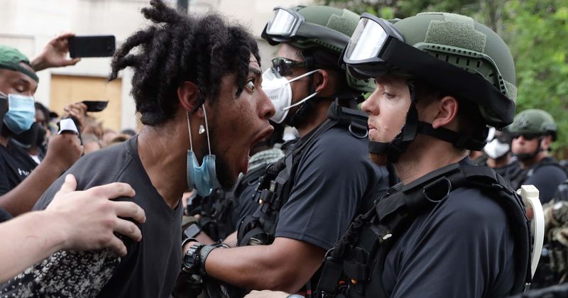 New York police union chief says 'stop treating cops like animals and thugs' in emotional video appeal