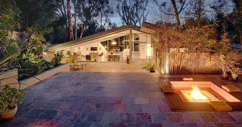 Celebrated architect Harry Gesner puts $4M price tag on futuristic Triangle House in Tarzana, California