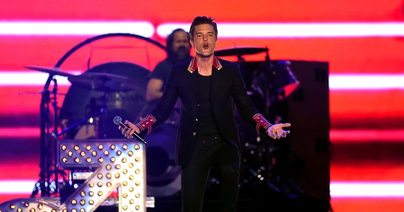 The Killers deliver breathtaking performance of their newest single 'Caution' on 'The Ellen DeGeneres Show'
